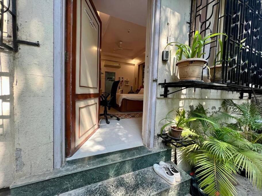 Arora Bhavan Studio 1A, Khar West By Connekt Homes Mumbai Exterior photo